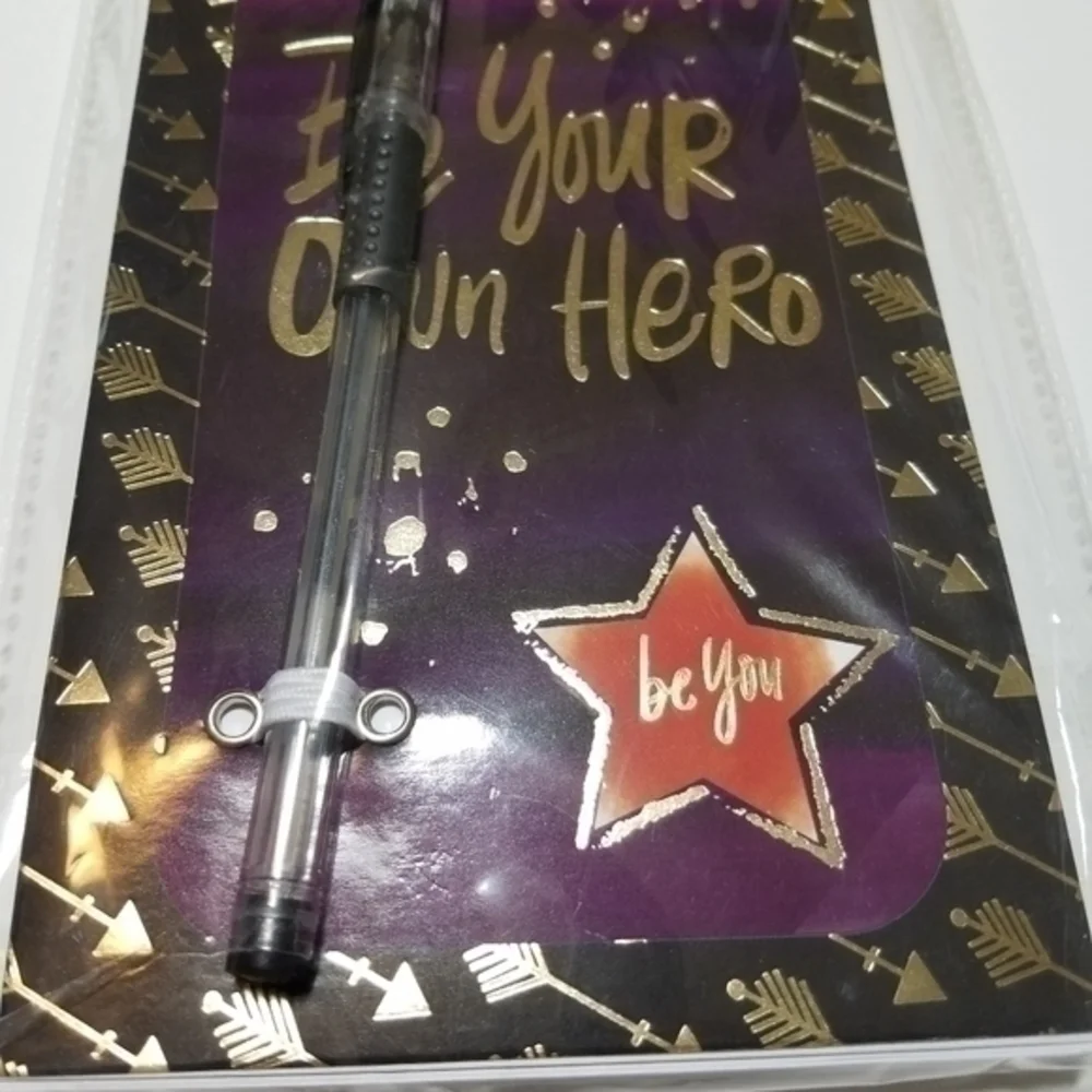 🛍BE YOUR OWN HERO Notepad And Gel Pen Duo